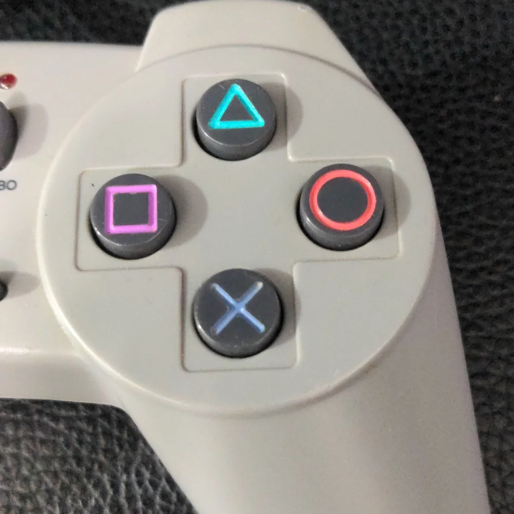 Mad Catz PS1 Gaming Controller Gray PlayStation One CN 3596 Tested working